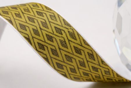 Stylischer Diamant Jacquardband_AI-KN